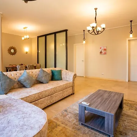 קהיר The Suites Near Auc By Elegant מראה חיצוני תמונה