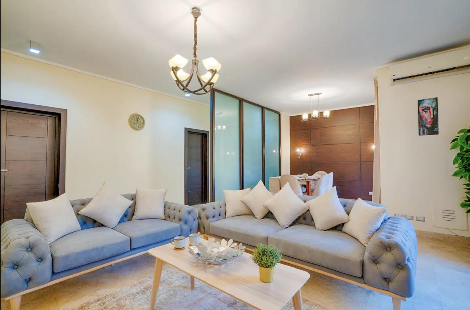 The Near Auc By Elegant Cairo